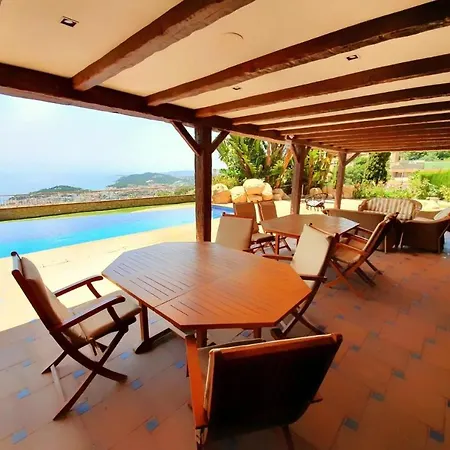 Holiday home Vila Con Fantasticas Vista Sobre El Mediterraneo
